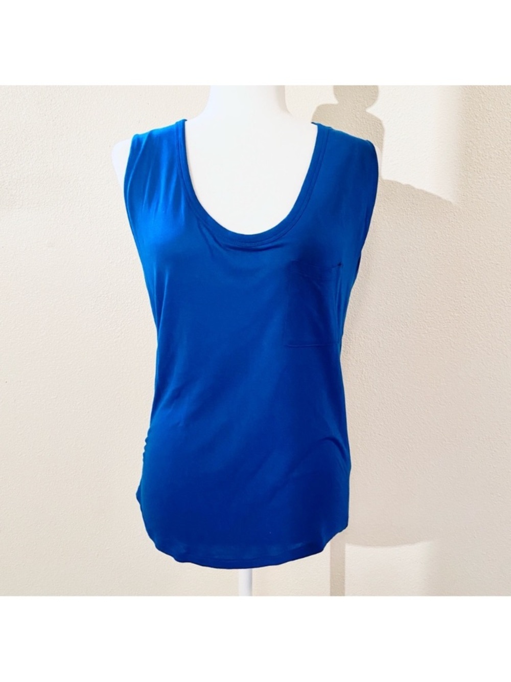 GAP Scoop Neck Tank Top - Blue